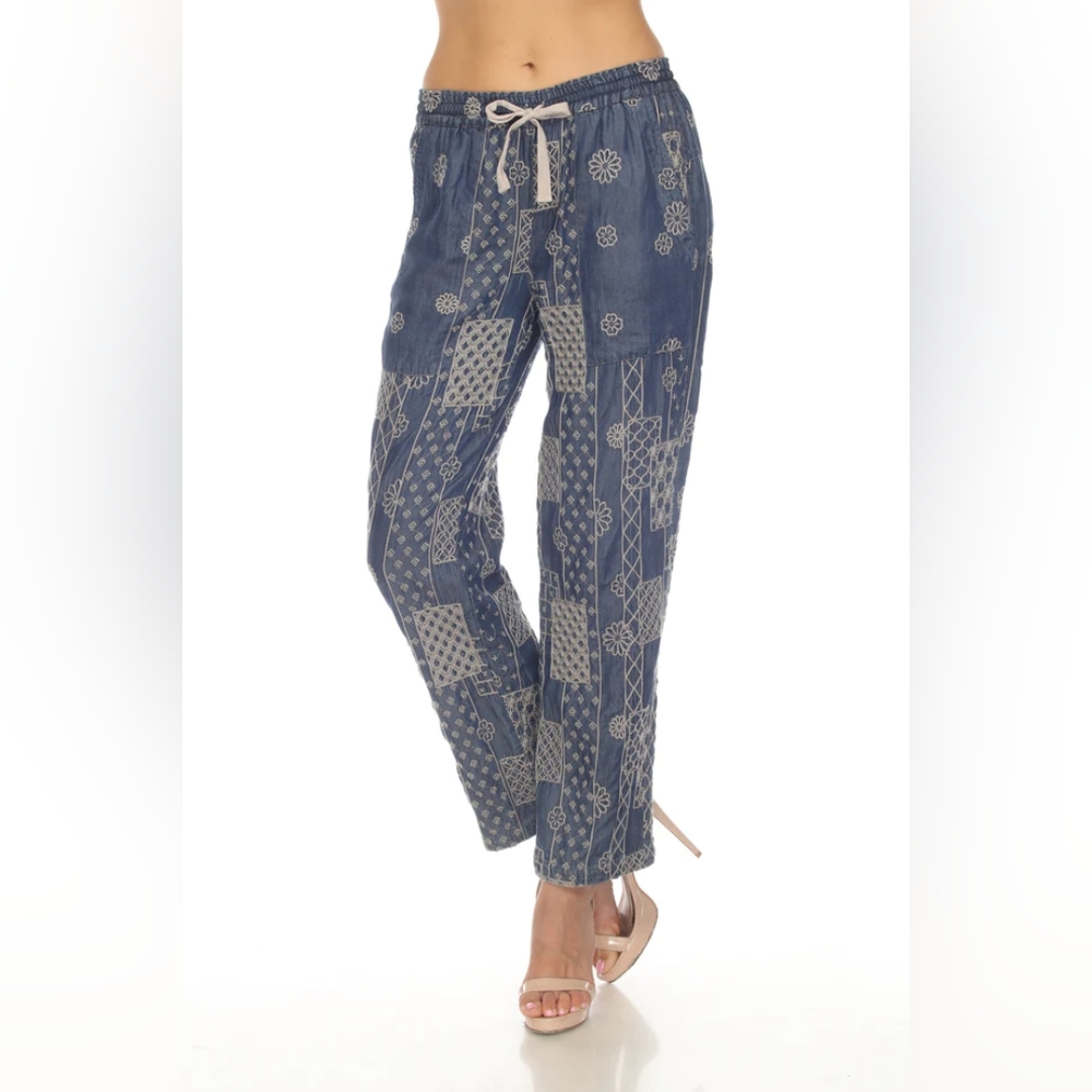 Johnny Was Biya Embroidered Denim Joggers Jean Pants Size M - Picture 4 of 10